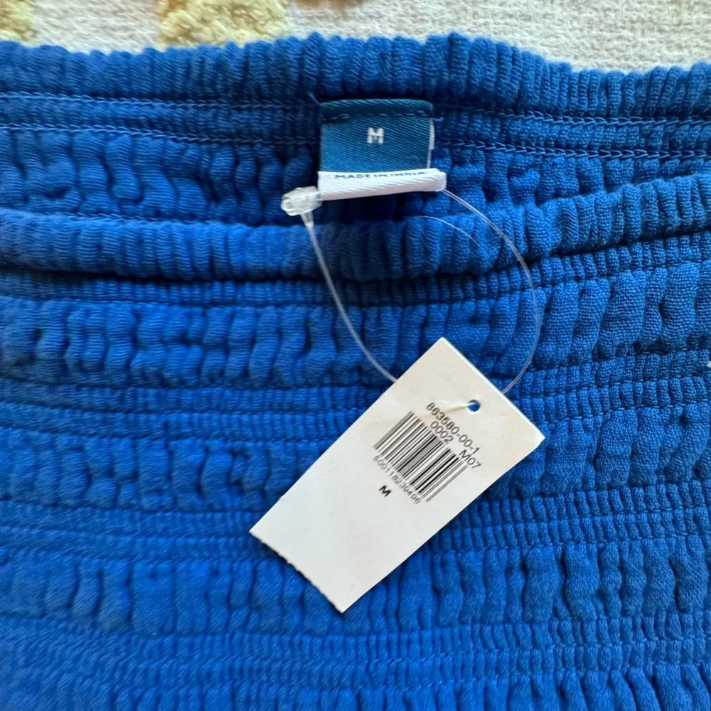 NWT Blue crinkle long skirt. Medium. Old Navy. - Picture 5 of 8